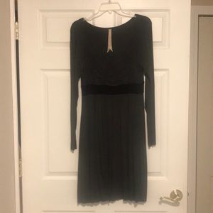 Bailey 44 grey long sleeved dress